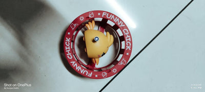 Clockwork Spinning Funny Chicken Loop